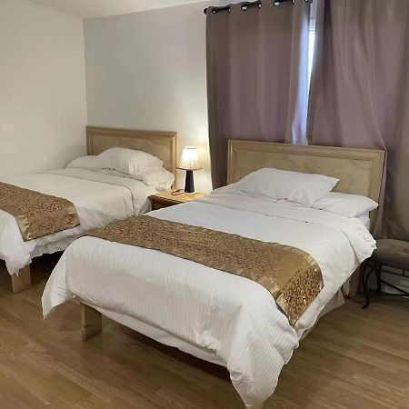 Dundurn Motel Eksteriør billede