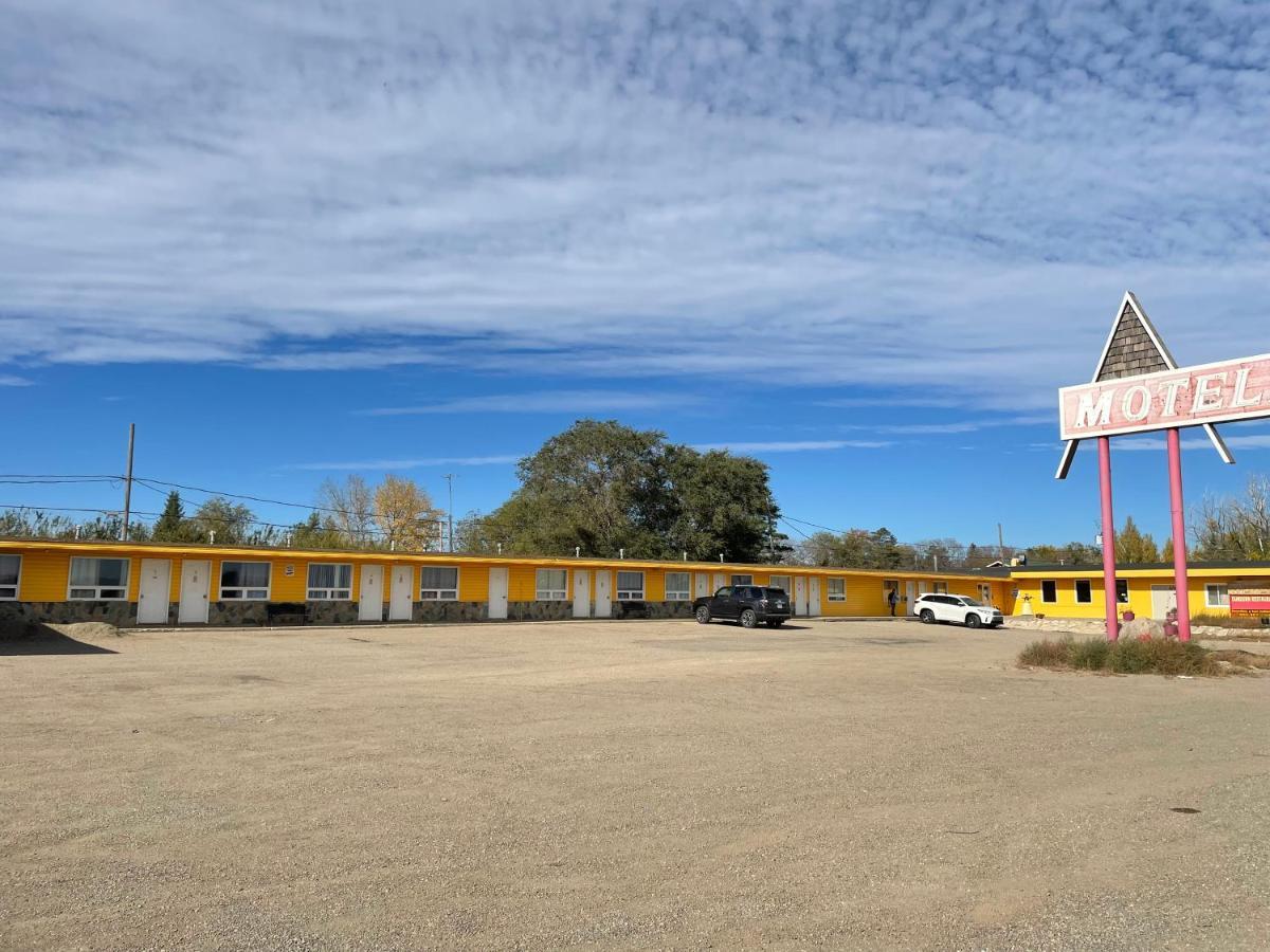 Dundurn Motel Eksteriør billede